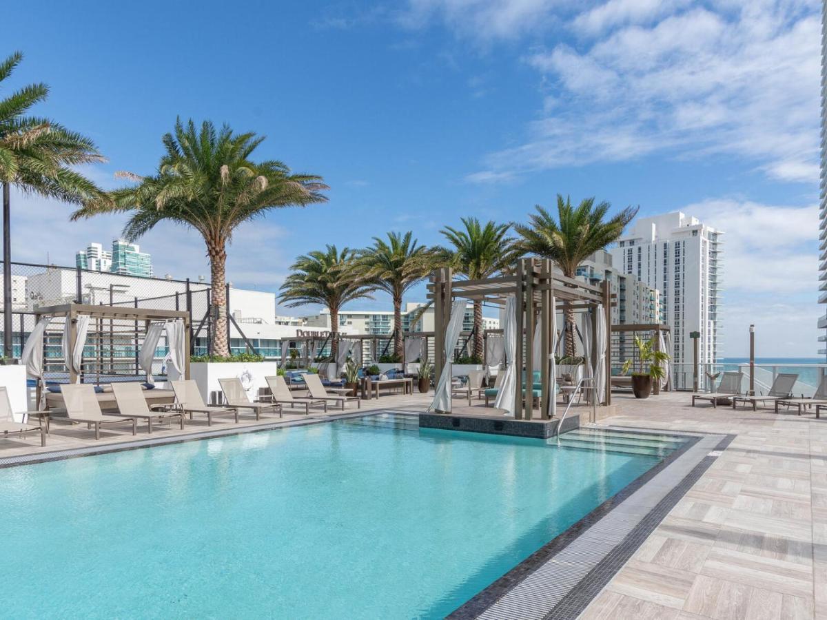 Hyde Beach House Three-Bedroom, Waterfront, Ocean And Intercostal View, Rooftop Pool, 5 Min Walk To Beach Hollywood Eksteriør billede