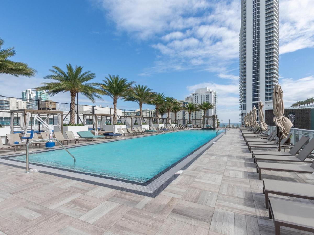 Hyde Beach House Three-Bedroom, Waterfront, Ocean And Intercostal View, Rooftop Pool, 5 Min Walk To Beach Hollywood Eksteriør billede