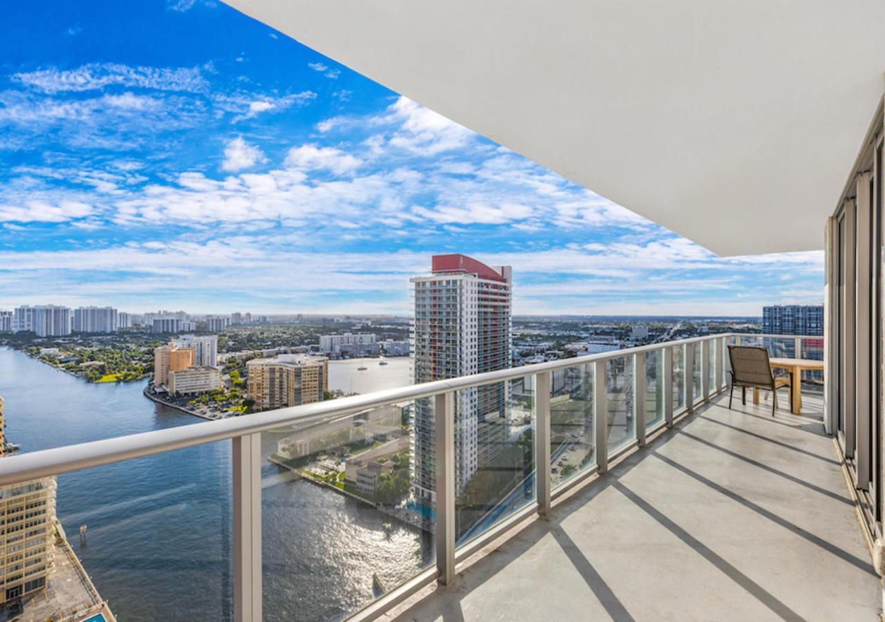 Hyde Beach House Three-Bedroom, Waterfront, Ocean And Intercostal View, Rooftop Pool, 5 Min Walk To Beach Hollywood Eksteriør billede