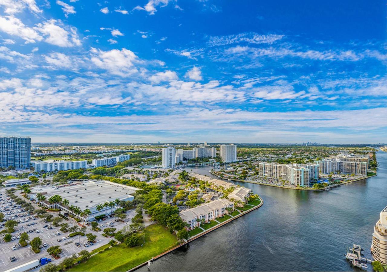Hyde Beach House Three-Bedroom, Waterfront, Ocean And Intercostal View, Rooftop Pool, 5 Min Walk To Beach Hollywood Eksteriør billede